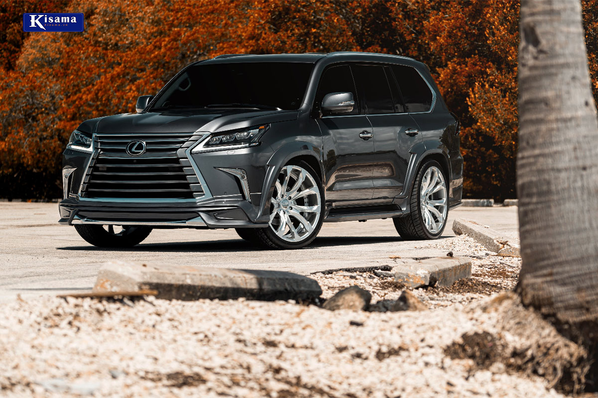 Lexus LX570